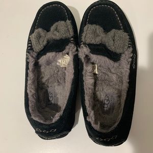 UGG Ansley Knit Bow Moccasins